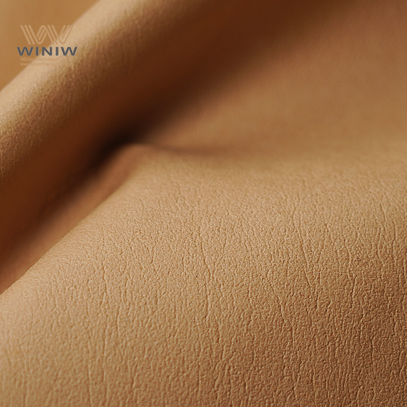 Analisi delle strategie competitive nel mercato del PU e del PVC